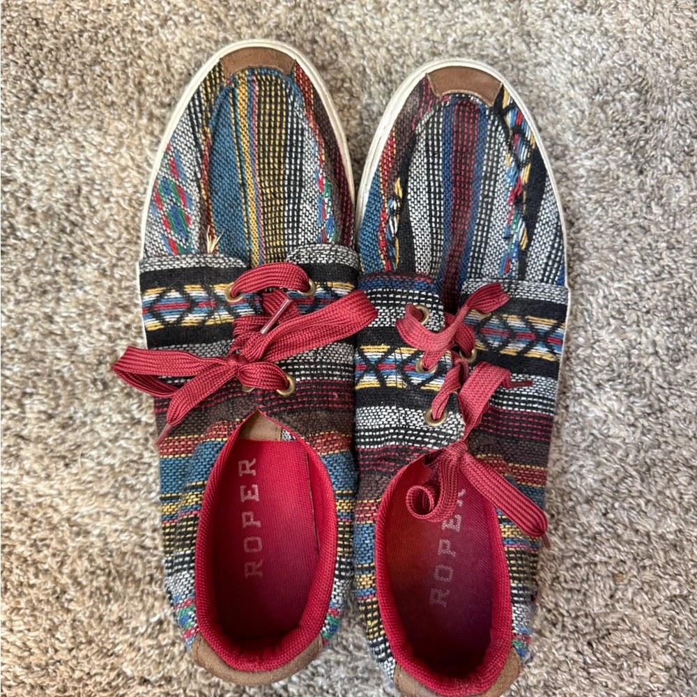 Roper Women's Colorful Patterned Sneakers with Red Laces